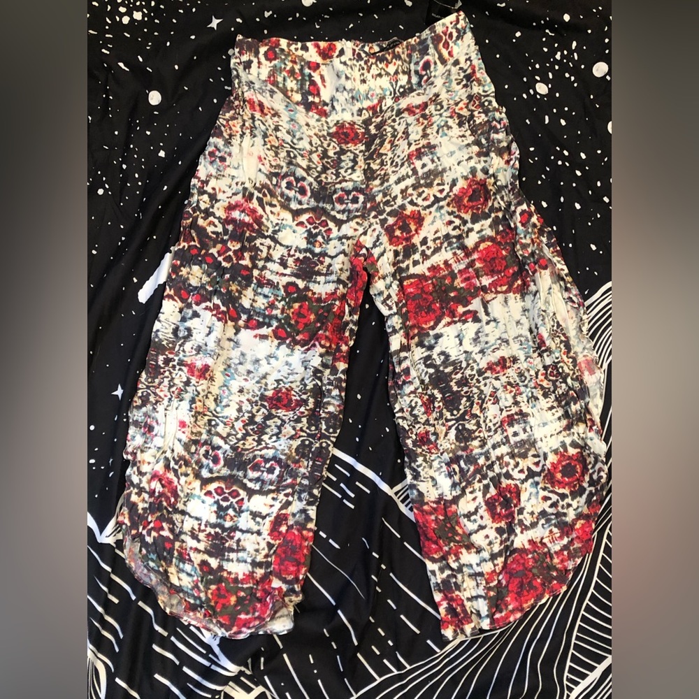 Island pants (flowy)